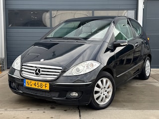 Mercedes-Benz A-klasse 150 AUT / CLIMA / LEDER / PDC