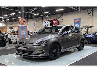 Volkswagen Golf VII 1.4 TSI MAXTON!! CRUISE!! Clima!!