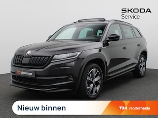 Skoda Kodiaq 1.5 TSI Sportline Business 7p. 150PK DSG Pano-Schuifdak, Trekhaak, Adaptieve Cruise Control, Memorystoel, Elektr. Achterklep, Keyless, Stoelverwarming, 19" LM Velgen, Achteruitrijcamera, Navi