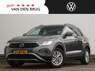 Volkswagen T-Roc 1.5 TSI Life Business | Trekhaak | Stuurverwarming | Stoelverwarming | Camera | Navigatie | Adaptive Cruise |