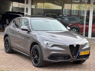 Alfa Romeo Stelvio 2.0 T AWD First Edition|Pano|Leer|Camera|Sublieme staat|Vol! 280 PK