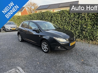 Seat Ibiza 1.6 Stylance | Autom. Airco | Elekt. Ramen | LMV | Trekhaak | 5 Deuren | Nieuwe APK!