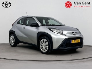 Toyota Aygo 1.0 VVT-i MT Play | Apple Carplay / Android Auto | Adaptive Cruise | Airco | Camera | Rijstrooksensor