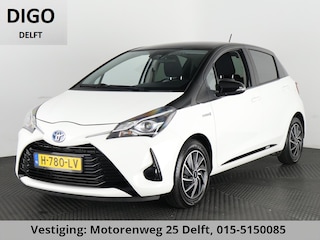 Toyota Yaris 1.5 HYBRID BI-TONE GARANTIE 4-2030! CAMERA. DEALERAUTO ! PDC . GARANTIE TOT 04-2030