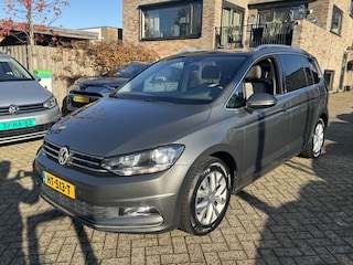 Volkswagen Touran 1.4 TSI Highline 7p