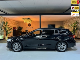 Ford Focus Wagon 1.0 EcoBoost Mild-Hybrid ST Line Garantie Carplay StuurVW StoelVW Cruise Clima Navi Lane Led Dab Rijklaar