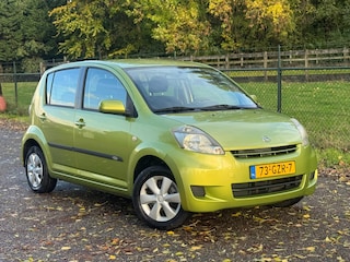 Daihatsu Sirion 2 1.0-12V Premium /5-Deurs/