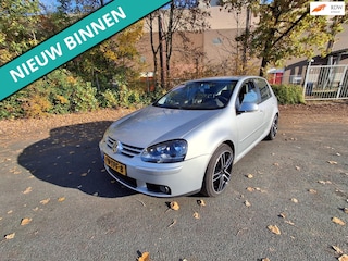 Volkswagen Golf 1.6 FSI Trendline ZO INGERUILD DUS ZO WEG PRIJSJE