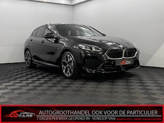BMW 120 M Sport Half leder, 360 Camera, Navi, Keyless start, Head-up display, Cruise control adaptief, 3 jaar garantie