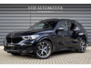 BMW X5 xDrive45e High Executive M Sport | Panoramadak | Laser | ACC | Trekhaak | 21'' Wielen | Luchtvering |
