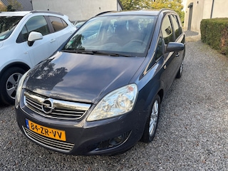Opel Zafira 2.2 Temptation AUTOMAAT