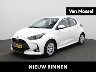 Toyota Yaris 1.5 Hybrid Active | Navigatie | Bluetooth | Camera | Radio |