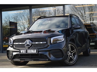 Mercedes-Benz GLB 200 AMG 7p. Led Panorama Widescreen Sfeer Camera Trekh Augmented Pdc