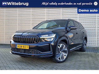 Skoda Kodiaq 1.5 TSI PHEV Sportline Business PANO/ 20 inch/ Trekhaak/ Comfort pakket/ Light&View