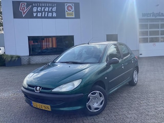 Peugeot 206 1.4 XR TREKHAAK