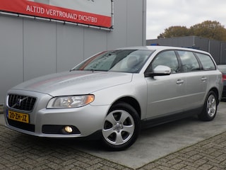 Volvo V70 2.0 Kinetic, Cruise Control, Airco, Youngtimer, NL/NAP!