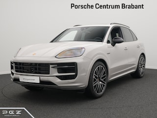 Porsche Cayenne E-Hybrid Black Edition