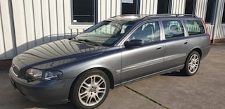 Volvo V70 2.5 T COMFORT LINE