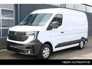 Renault Master E-Tech T35 L2H2 Extra long range 87 kWh Houten laadvloer en zijwandbekleding in laadruimte | Trekhaak | MC 8834