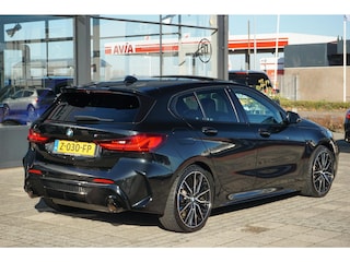 BMW M135i xDrive High Executive | ACC | PANO | H&K | elct. stoelen