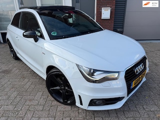 Audi A1 1.4 TFSI Pro Line S / Pano / Leder / PDC / Navi / LED