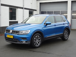 Volkswagen Tiguan 1.4 TSI Comfortline Automatische airco, navigatie, carplay, dab radio, elektrisch bediende trekhaak, parkeersensoren voor en achter, enz.