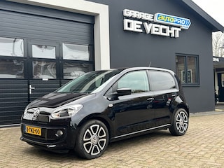 Volkswagen Up 1.0 high up! Pano/Airco/Navi