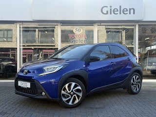 Toyota Aygo 1.0 VVT-i MT Pulse Plus | Parkeersensoren, Keyless, Startknop, Stoelverwarming, Apple CarPlay/Android Auto,17inch, Bi-Tone