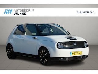 Honda e 36kWh 154pk Advance 17" | Navi | Climate | 360° Camera | Panoramadak