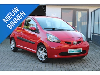 Toyota Aygo 1.0-12V + Zeer netjes, 1e eigenaar