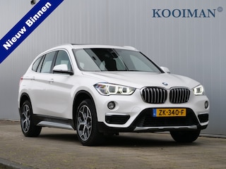 BMW X1 sDrive20i High Executive 192 Pk Automaat Navi / Schuifdak / Trekhaak / Camera
