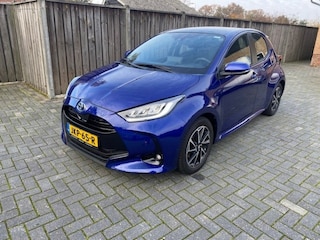 Toyota Yaris 1.5 Hyb. Dynamic PANORAMA KEYLESS DODEHOEK HEAD-UP