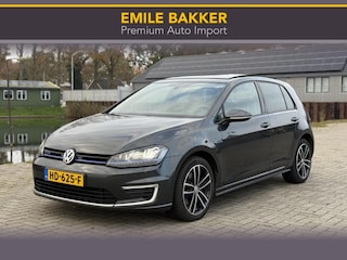 Volkswagen Golf 1.4 TSI GTE PANO