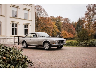 Peugeot 504 Coupé 2.7 V6 Automaat