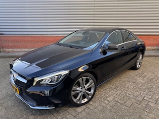 Mercedes-Benz CLA 180 Business Solution AMG | Automaat | Stoelverwarming | Navigatie |