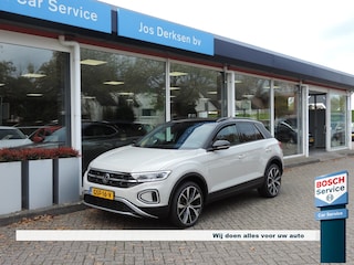 Volkswagen T-Roc 1.5 TSI Black Style DSG - Camera | ACC | Matrix LED | CarPlay | Park Assist | Elek. klep