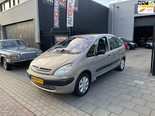 Citroën Xsara Picasso 1.8i-16V Différence Trekhaak Airco NAP APK
