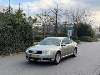 Audi A8 3.7 quattro