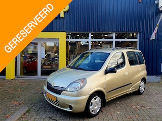 Toyota Yaris Verso 1.3-16V VVT-i Luna All-in prijs!