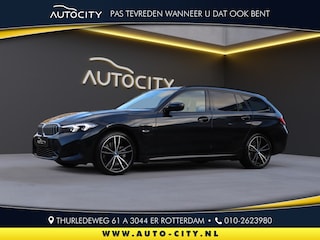 BMW 3-serie Touring 320 e M Sport Pano l Leder l HUD l Memory