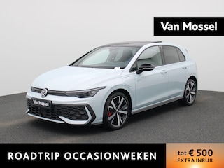 Volkswagen Golf 1.5 eHybrid GTE 272 PK | Automaat | Plug-In | Panorama Dak | Navigatie | Digitale Cockpit Pro | 360 Camera | Sport Pakket | Stoelverwarming | Stuurwielverwarming | Head-Updisplay | LED Matrix Koplampen