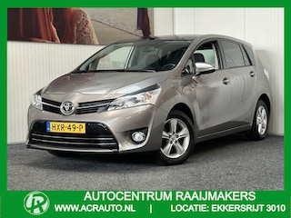 Toyota Corolla Verso 1.6 VVT-i Business PANORAMADAK ACHTERUITRIJ CAMERATREKHAAK CRUISE CONTROL CLIMATE CONTROL NAVIGATIE BLUETOOTH ZEER MOOI !!!