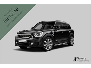 Mini Countryman Cooper SE ALL4 | Panoramadak | Head Up Display | Verwarmde voorruit | Comfort Access | Park Assist Pack | Apple Carplay |