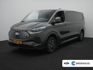 Ford Transit Custom 340 L2H1 Limited 65 kWh | Trekhaak | 17 Inch | Navigatie | Stoelverwarming | Verwarmde Voorruit | Adaptive Cruise | BLIS