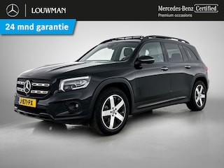 Mercedes-Benz GLB 200 Premium Plus 7p. 7 Persoons | Lichtmetalen velgen | Panorama dak | Trekhaak weg klapbaar | Elect. bed. Voorstoelen met memory Inclusief 24 maanden MB Certified garantie voor Europa.