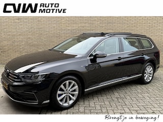 Volkswagen Passat Variant 1.4 TSI PHEV GTE 218pk | Panoramadak | Adaptieve cruise | Lane assist | Camera | Wegklapbare trekhaak | Apple CarPlay | Navigatie | Stoel&stuurverwarming | LED | DAB | Volledig onderhouden