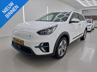 Kia Niro DYNAMICPLUSLINE 64 KWH I 3 FASE LADEN I 100% SOH I SCHUIF/KANTELDAK I APPLE CARPLAY