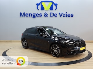 BMW 118i M Sport Kuipstoelen Airco ECC | Panorama | Harman Kardon | Memory | Head Up | Adaptive Cruise | Sfeer | Camera | Isofix | NAP