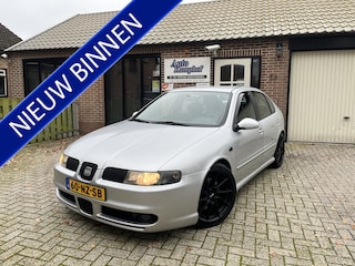 Seat Leon 1.8-20VT Topsport Leer 18"