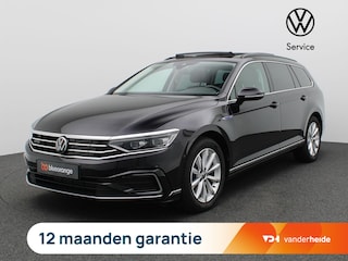 Volkswagen Passat Variant 1.4 TSI PHEV GTE Business 218PK DSG Pano-Schuifdak, Trekhaak, Adaptieve Cruise Control, Achteruitrijcamera, Keyless, Stoelverwarming voor + achter, Virtual Cockpit, Elektr. Achterklep, Stuurwielverwaming, 17" LM Velgen